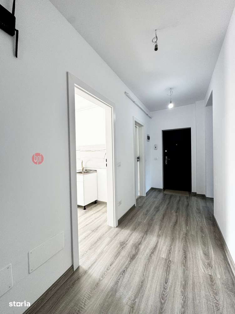 SE VINDE Apartament cu 4camere+boxa+3locuri de parcare, in Falticeni-13