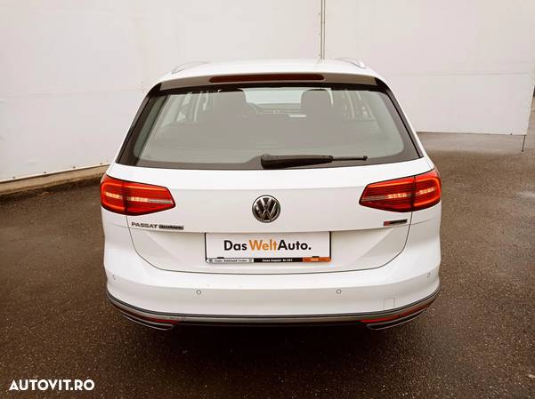 Volkswagen Passat Alltrack 2.0 TDI DSG 4Motion - 12
