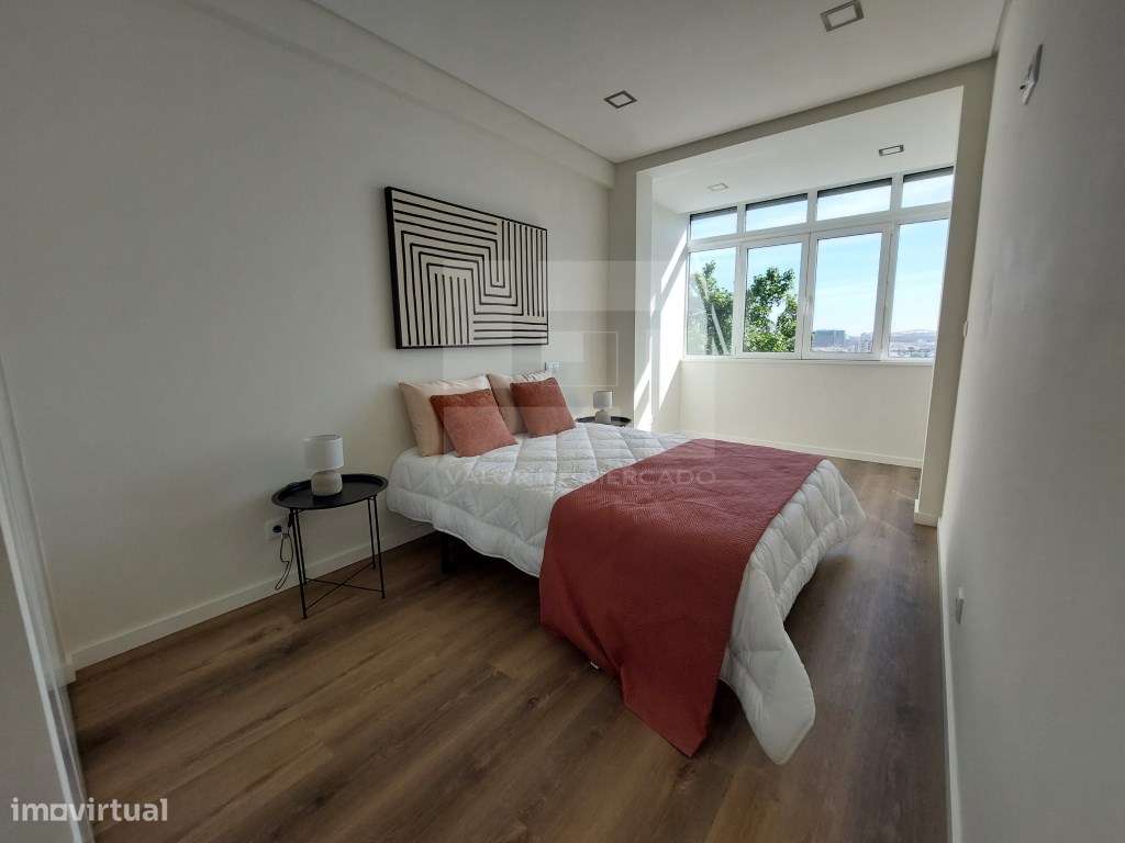 Apartamento T3 EM REMODELAÇÃO, 5º andar, Rua Engenheiro Nobre Guedes-28