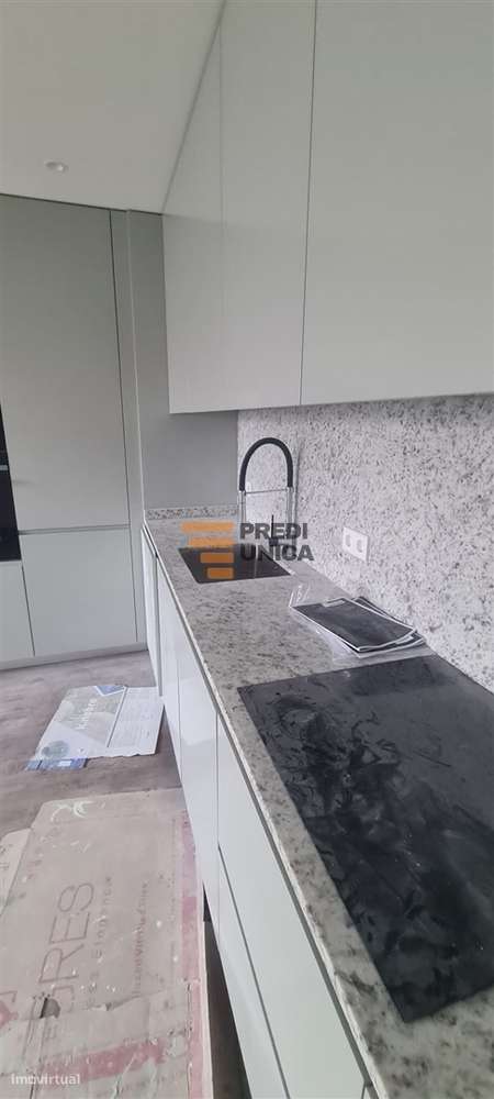 T1 AV. REPUBLICA V.N.GAIA-15