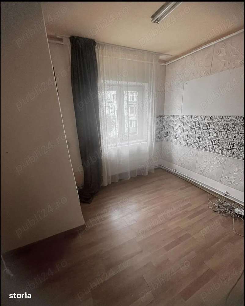 De vanzare garsoniera/ap 2 camere, etaj 1, 1 Decembrie-1