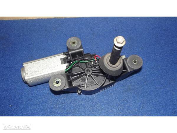 fiat punto modelo ano 2000 motor limpa vidros traseiro original - 1