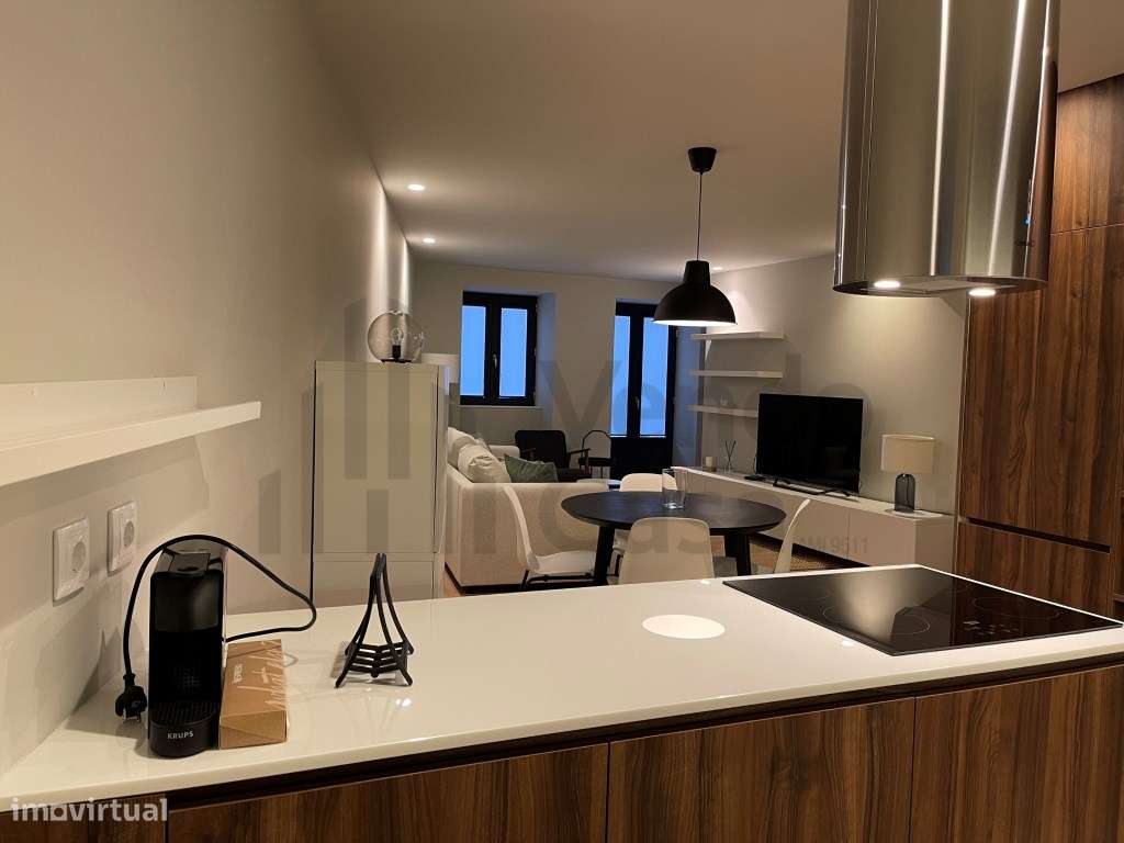 Vende-se T1 - Braga - C. Histórico-16