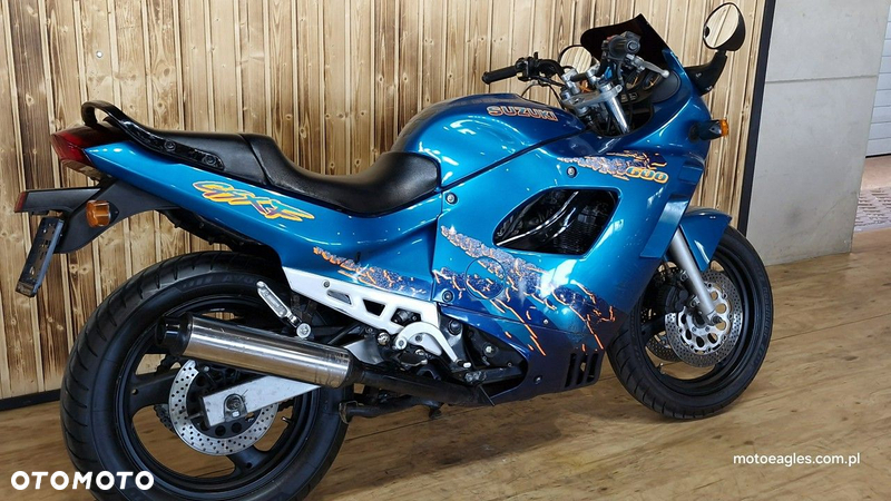 Suzuki GSX - 14