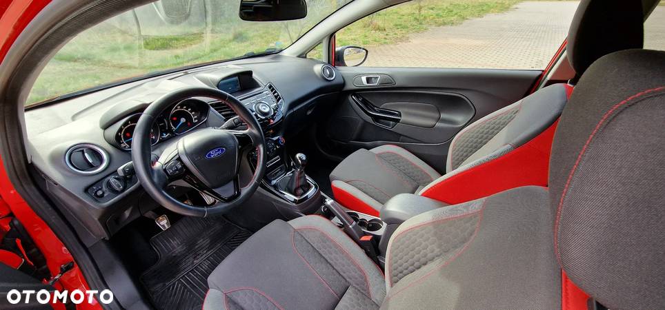 Ford Fiesta 1.0 EcoBoost Red Edition ASS - 17