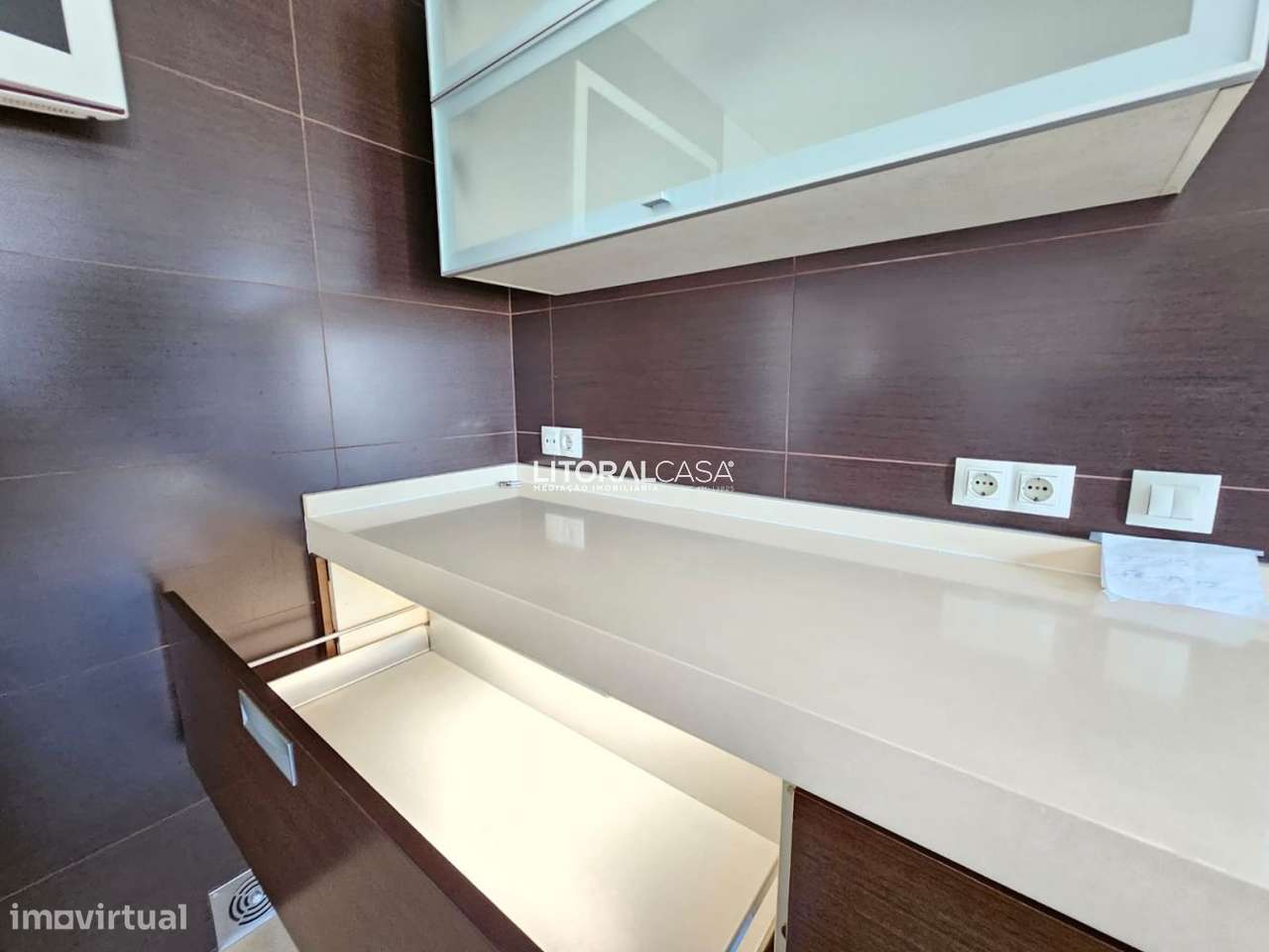 Moradia Isolada | 4 suites - Grande imagem: 4/60