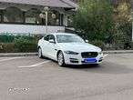 Jaguar XE 2.0 AWD Prestige - 11