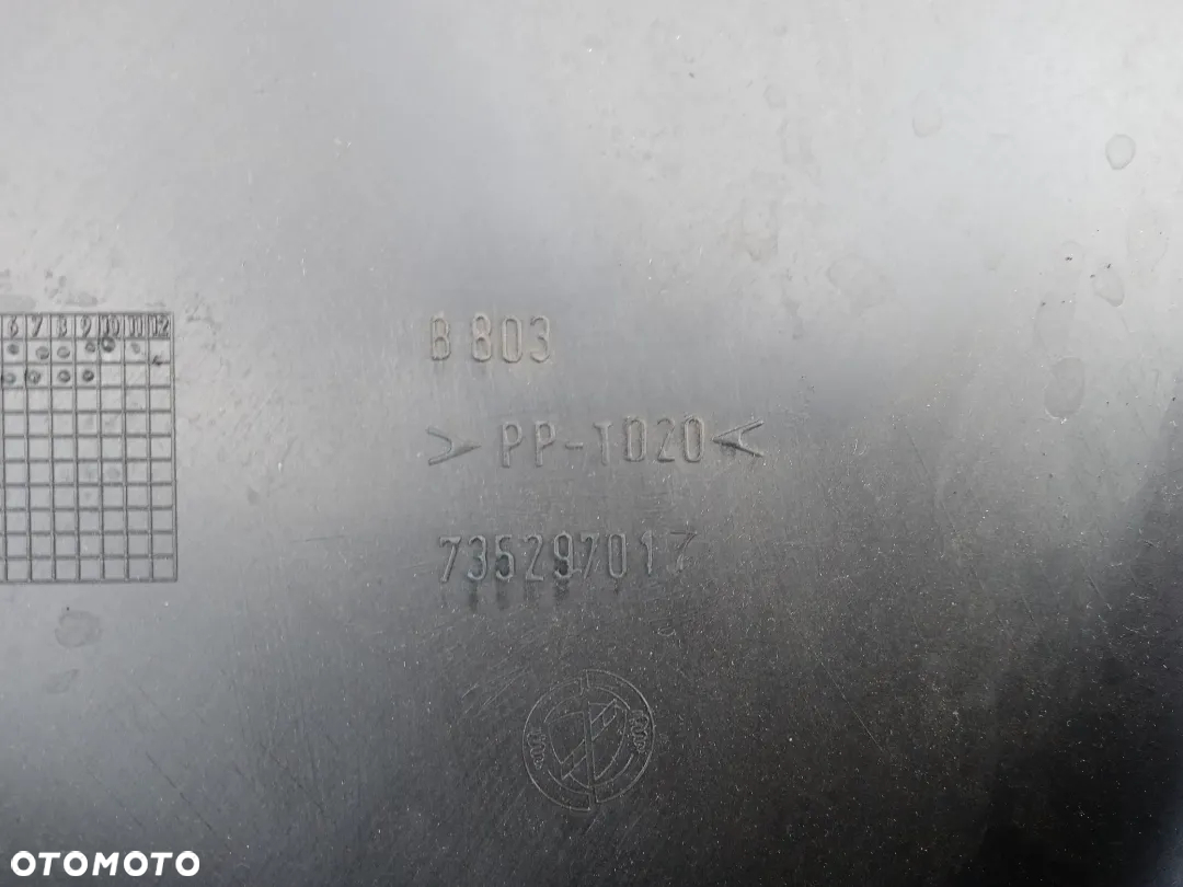 Tapicerka osłona klapy bagażnika Fiat Stilo 735297017 - 4