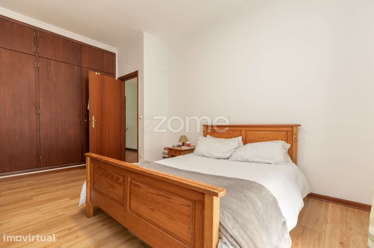 Prédio composto por dois apartamentos | Guerra Junqueiro | Coimbra-23