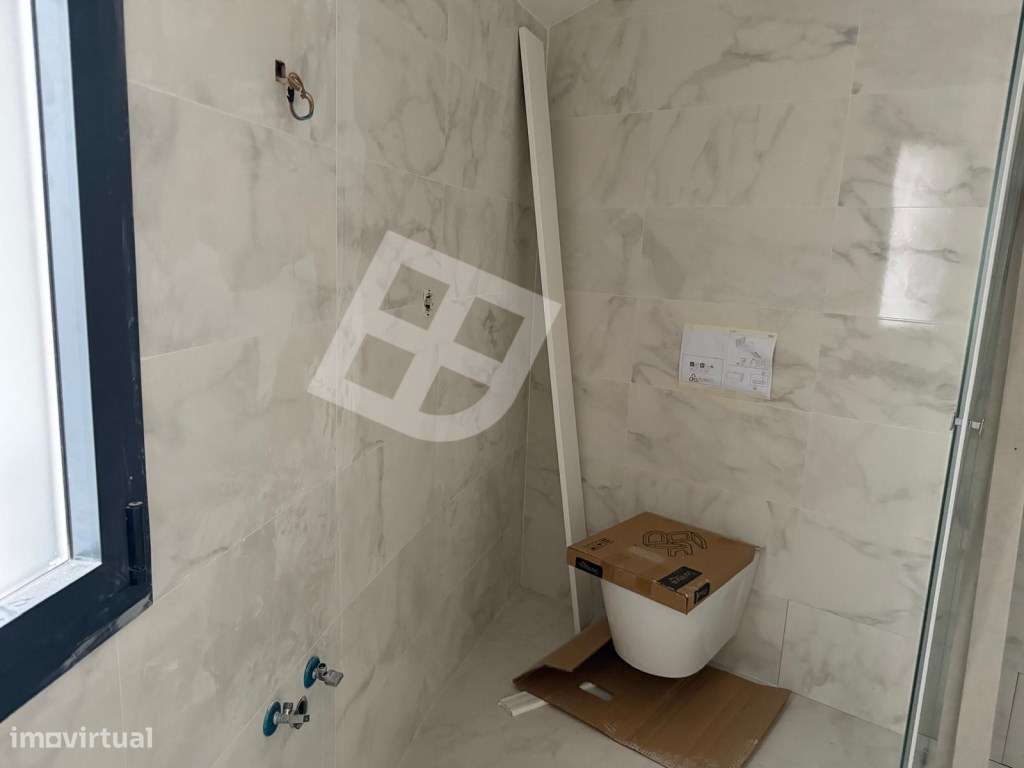 Apartamento T2+1 Dúplex c/ terraço - Pronto Habitar | Esgueira-27