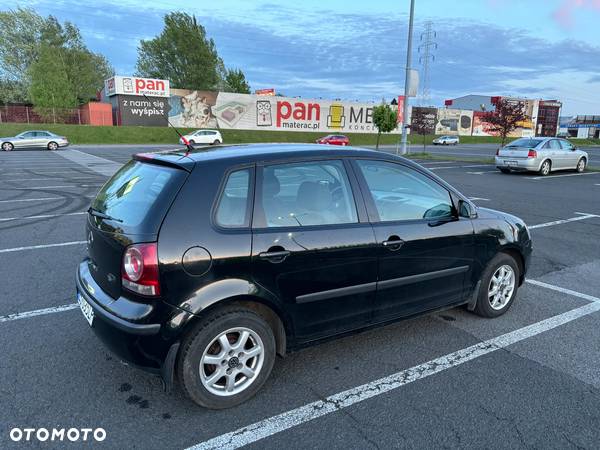 Volkswagen Polo 1.4 TDI Comfortline - 3