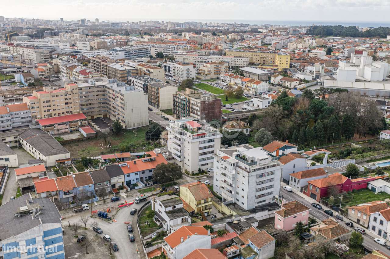 Apartamento T2 Duplex - Leça do Balio-32