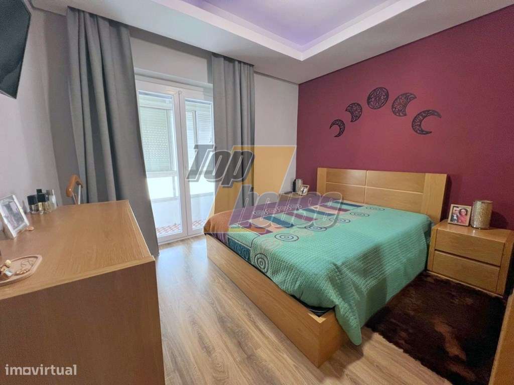 APARTAMENTO T2 + APROVEITAMENTO DE SÓTÃO | TOTALMENTE REMODELADO-8