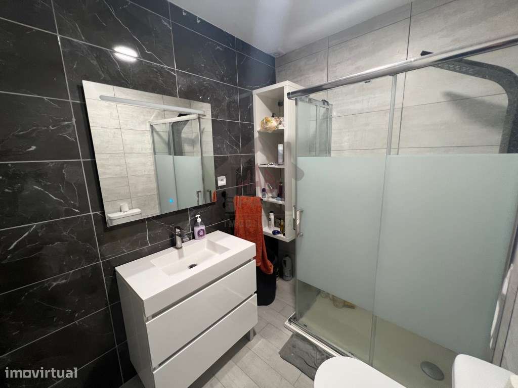 Excelente Andar Moradia ,Com Logradouro-5