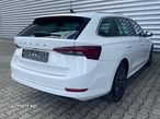 Skoda Octavia Combi 2.0 TDI DSG Style - 3