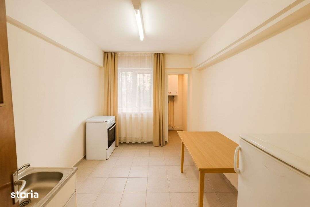Apartament Decomandat 3 camere, Zona Nord - Imagine principală: 4/9