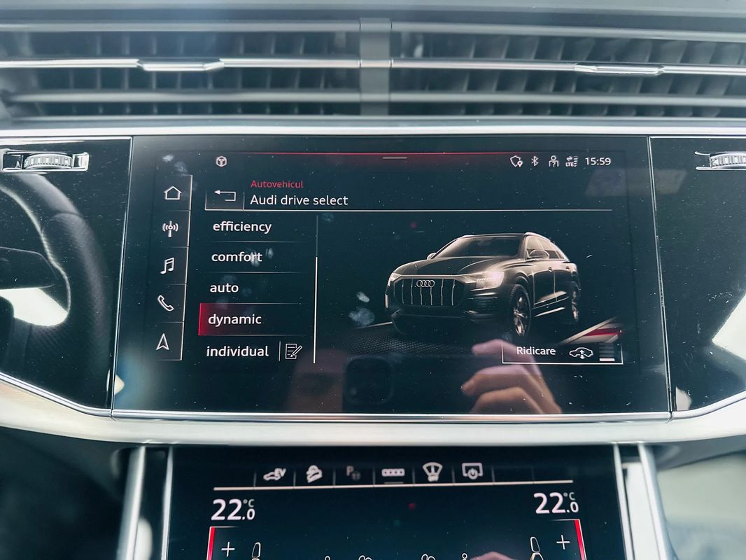 Audi Q8 3.0 55 TFSI e quattro Tiptronic - 12