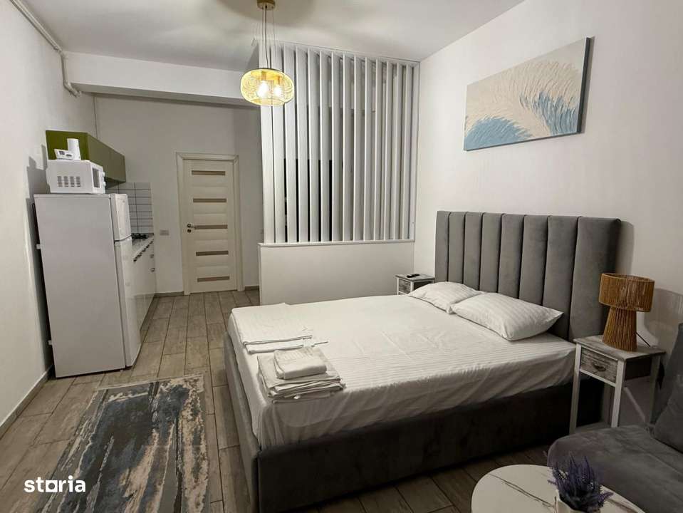 Garsoniera | prima linie | Mamaia Sat | Building Stefan - Imagine principală: 1/8