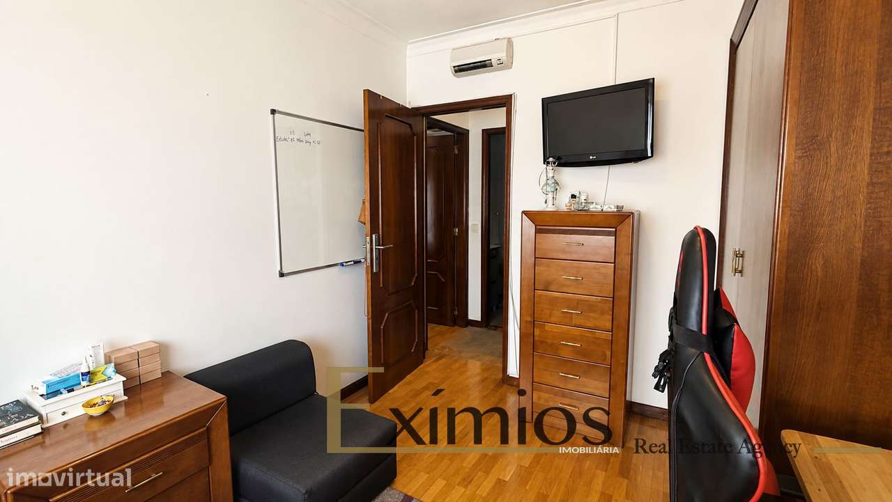 Apartamento T3, em Baguim do Monte-18