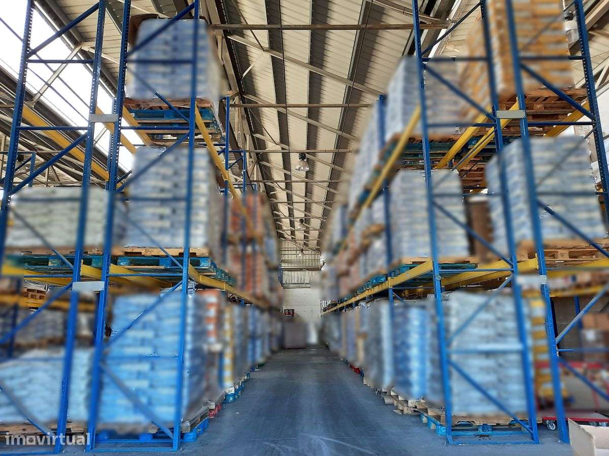Armazém Venda Palmela | 2.231 m2 | Licença Industrial e Serviços-4