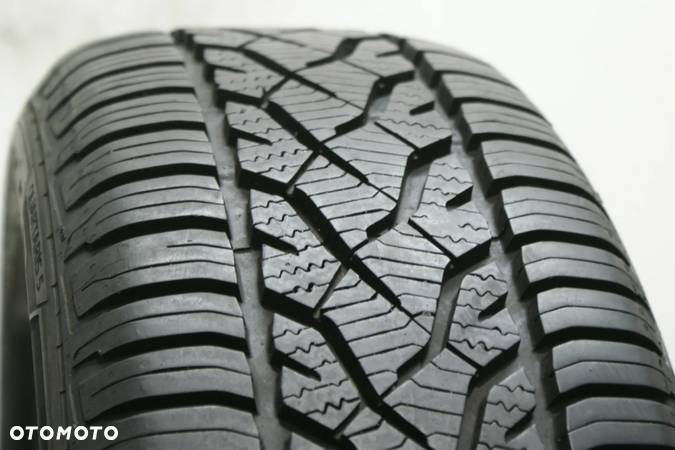 205/60R16 BARUM QUARTARIS 5 , 8,3mm 2023r - 2