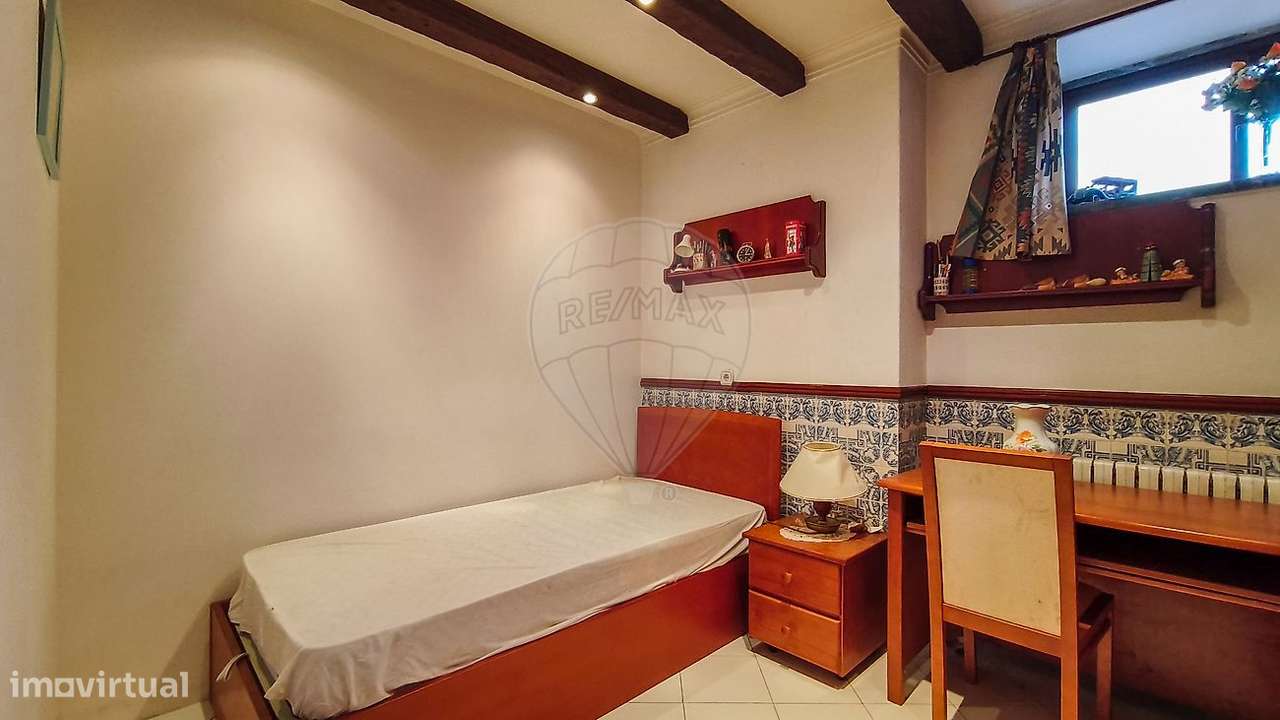 Moradia T6 para venda-16