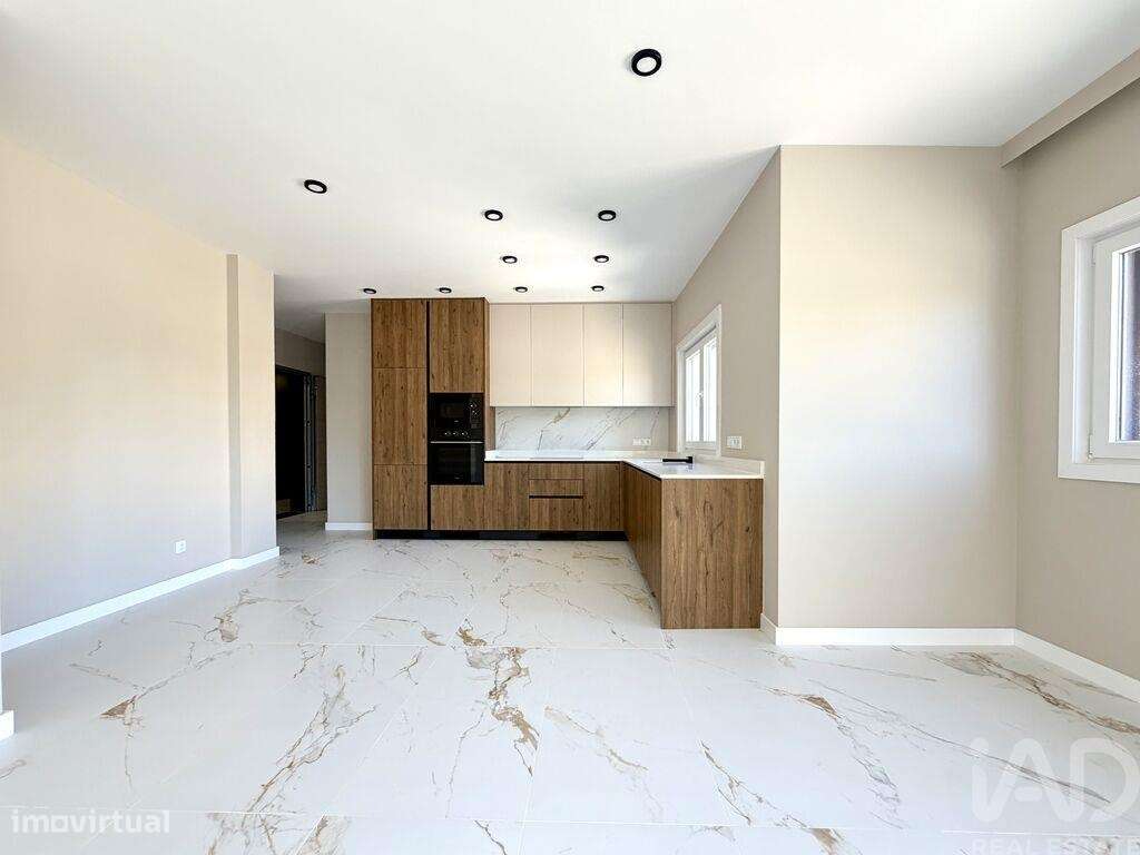 Apartamento T2 em Armação de Pêra de 80,00 m2 - Grande imagem: 4/16