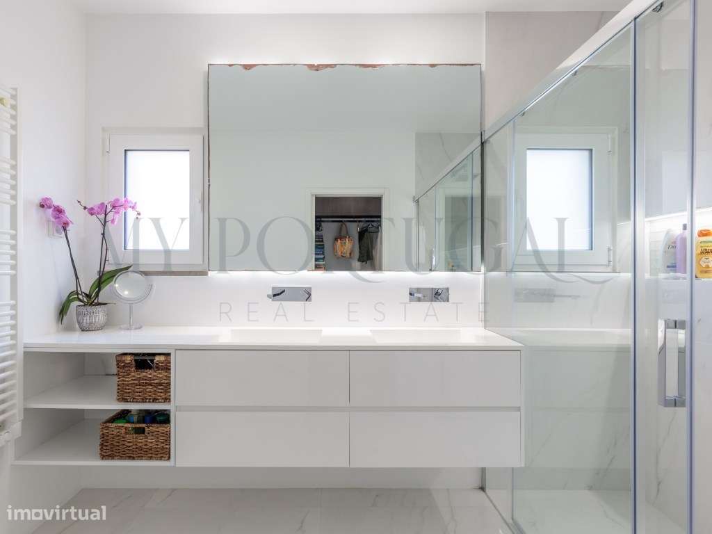 Uma Moradia com Vistas Deslumbrantes de Mar e Vale-22