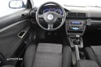 Volkswagen Passat Variant 2.0 Comfortline - 24