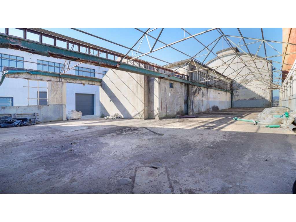 Armazém em Avidos - Grande imagem: 2/11