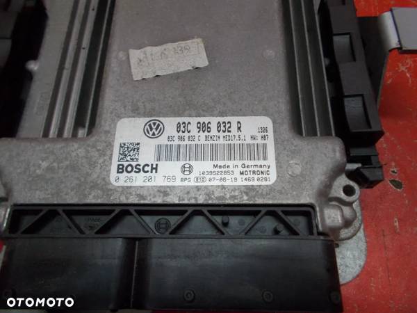 VW GOLF V 1,4 TSI STEROWNIK KOMPUTER SILNIKA 03C906032R - 2