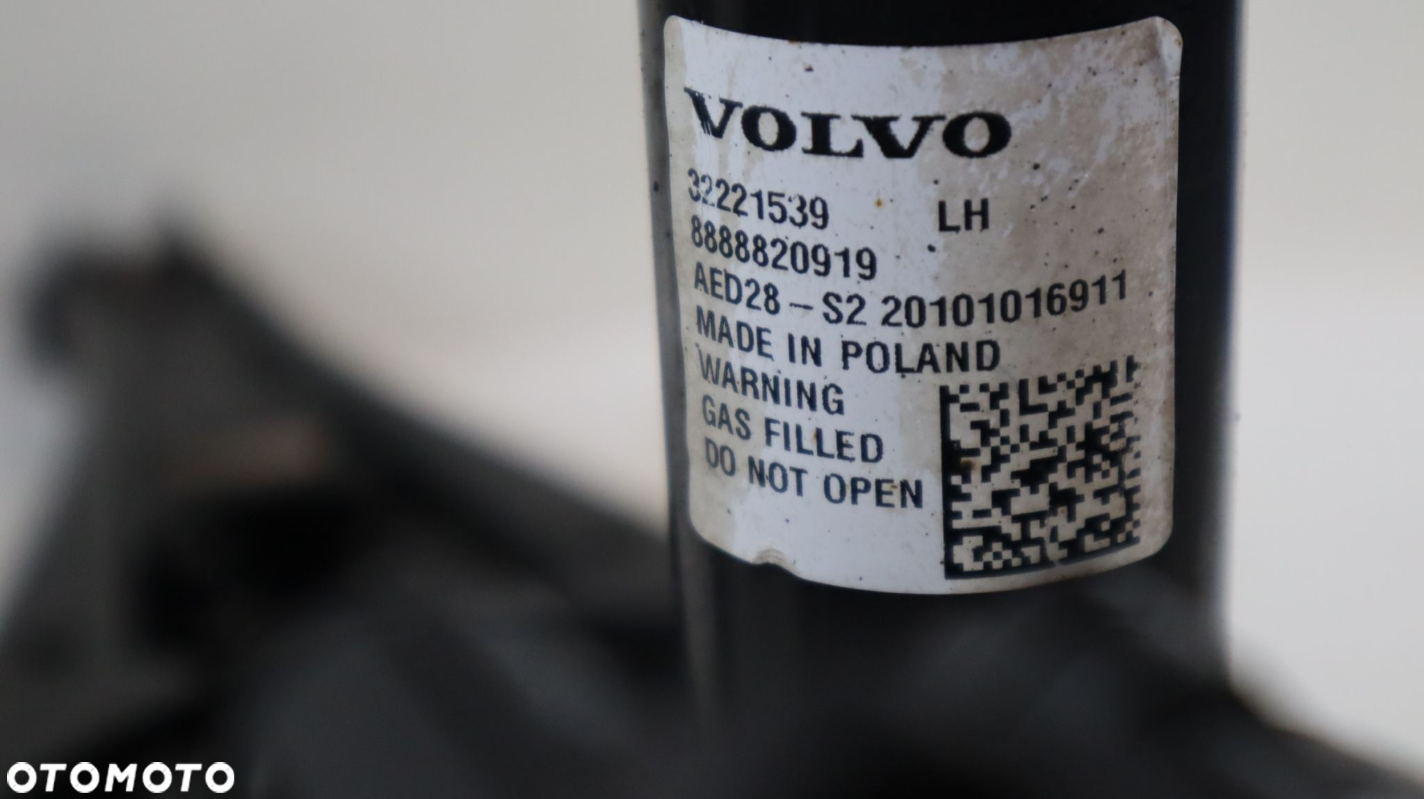 VOLVO XC40 1.5 T3 ZAWIESZENIE LEWE TYŁ 31658697, 32246249, 32221539 - 7