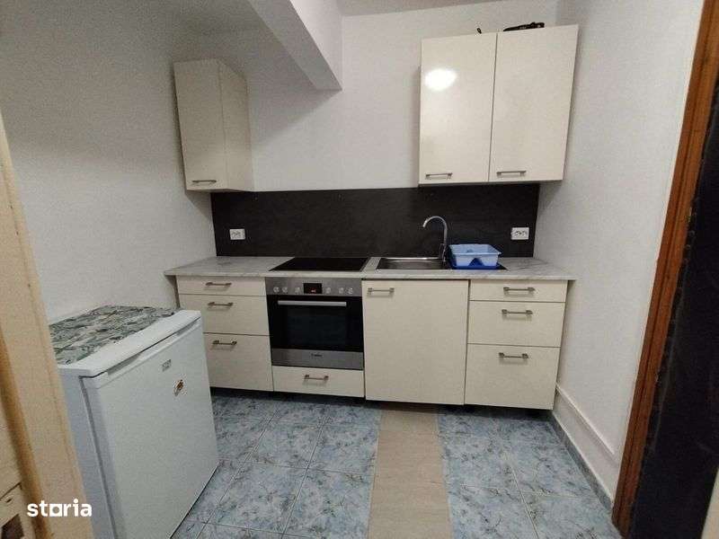 Garsoniera de Inchiriat - Imagine principală: 4/6