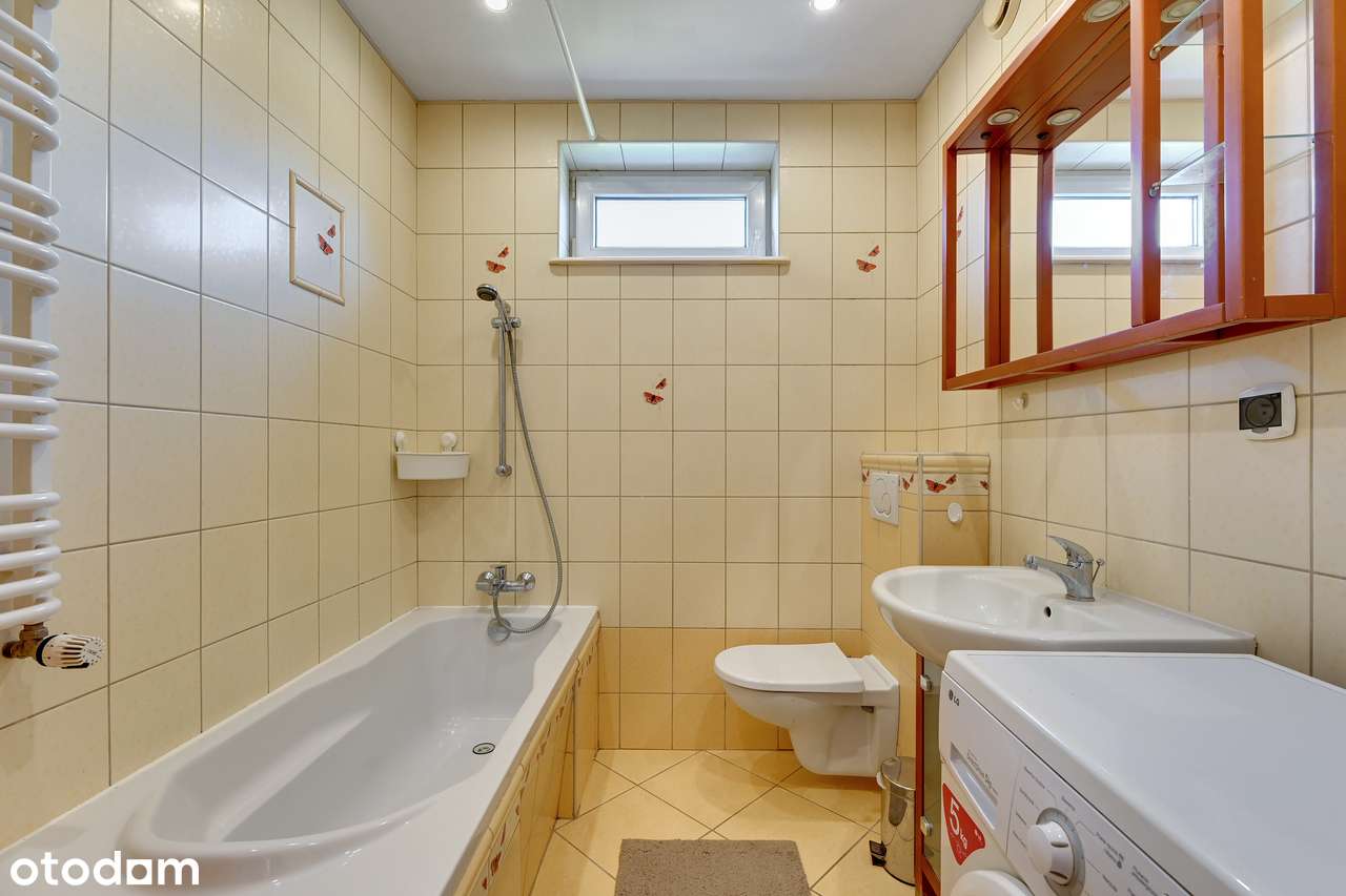 Duże dwa pokoje z możliwością zrobienia trzech-11