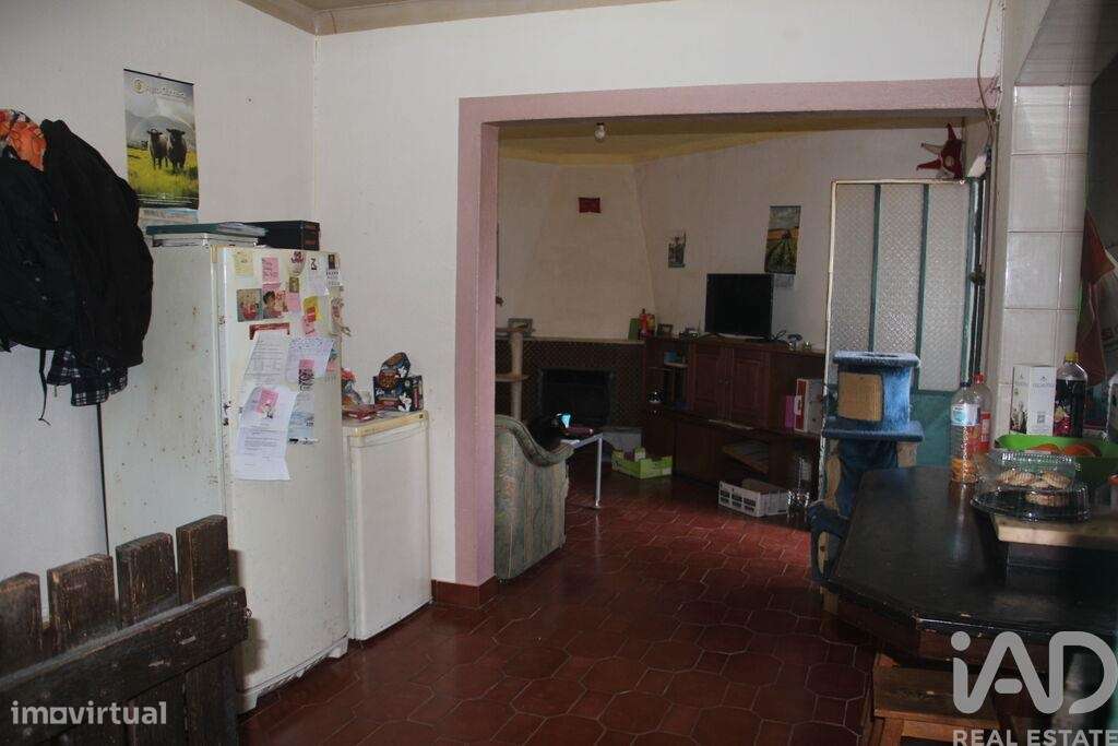 Moradia geminada em Malhou, Louriceira e Espinheiro de 178,36 m2 - Grande imagem: 5/18