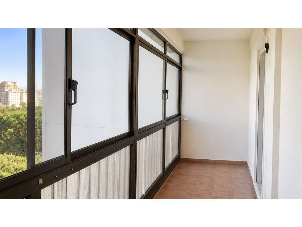 T4 com 130m² e Vista Deslumbrante para Sintra-19