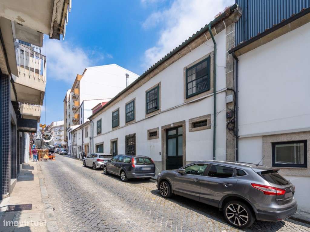 Andar Moradia T3 com Jardim Privativo no Centro de Braga-11
