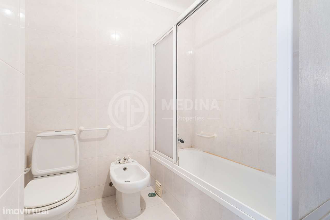 Apartamento T1 com garagem em Armação de Pêra-21