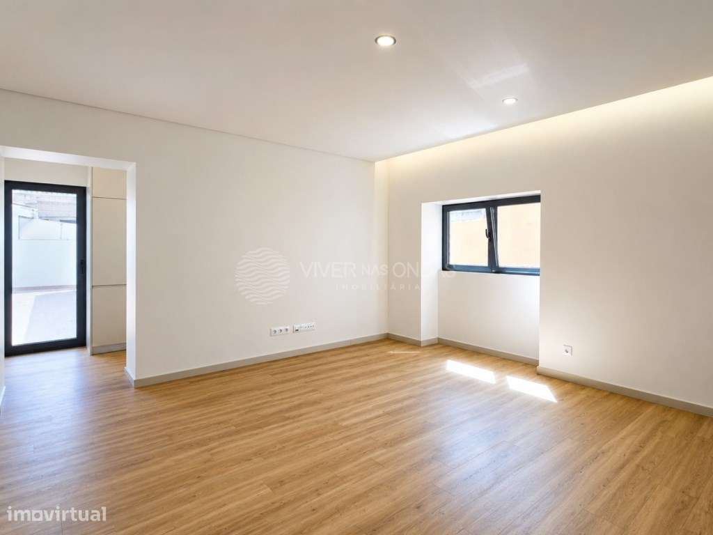 Andar de moradia T3 com áreas Amplas | Terraço | Espinho | Junto ao...-11