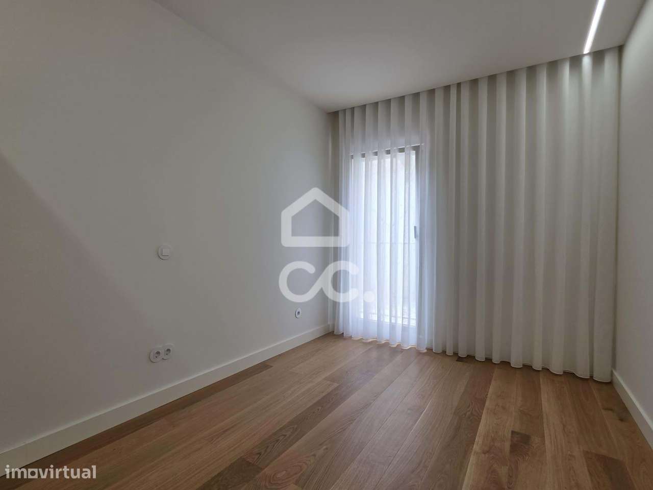 Apartamento T3 de Design Exclusivo no Coração da Baixa de Setúbal-22