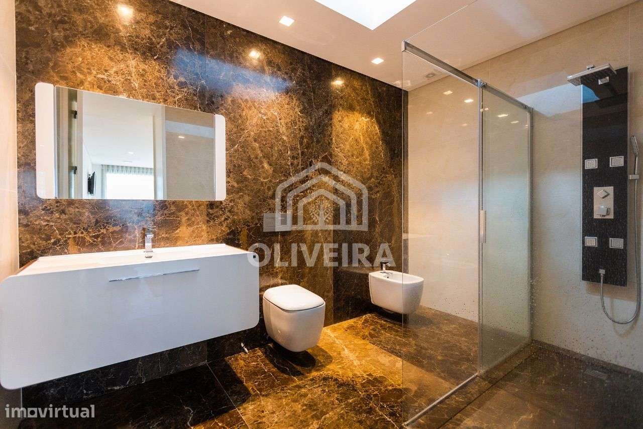 Moradia Térrea de Luxo em Barcelos-35