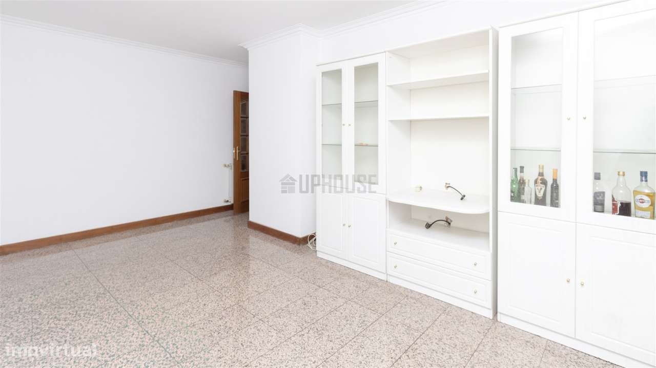 Apartamento T2 em Repeses - Grande imagem: 3/14