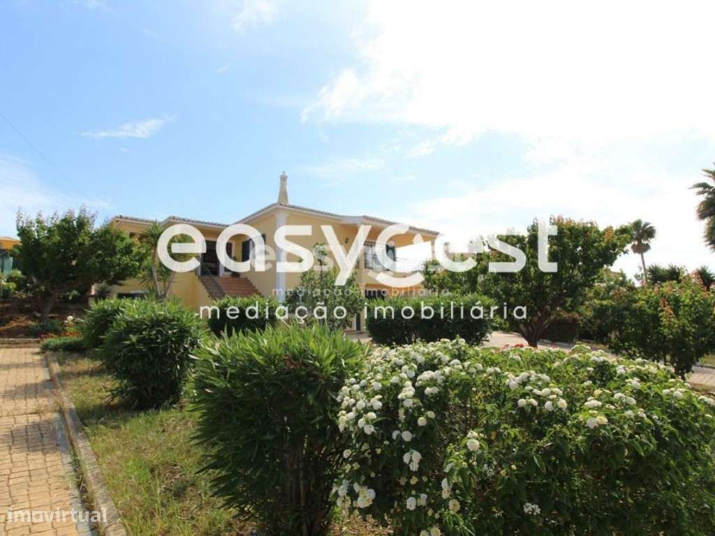 Fantástica Moradia T3 + Apartamento T2 com piscina com 1.250 m2 - Grande imagem: 2/23