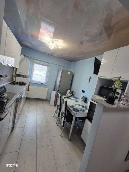 Apartament de inchiriat - Imagine principală: 5/6