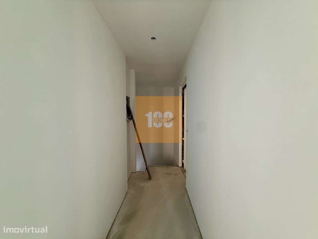 T2 duplex com jardim - Capelo Residences-15