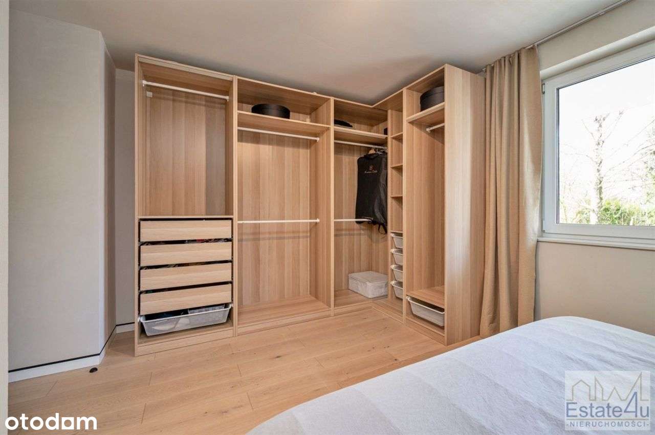 Jak dom, ogród, własny garaż, winda. Przytulne :)-11