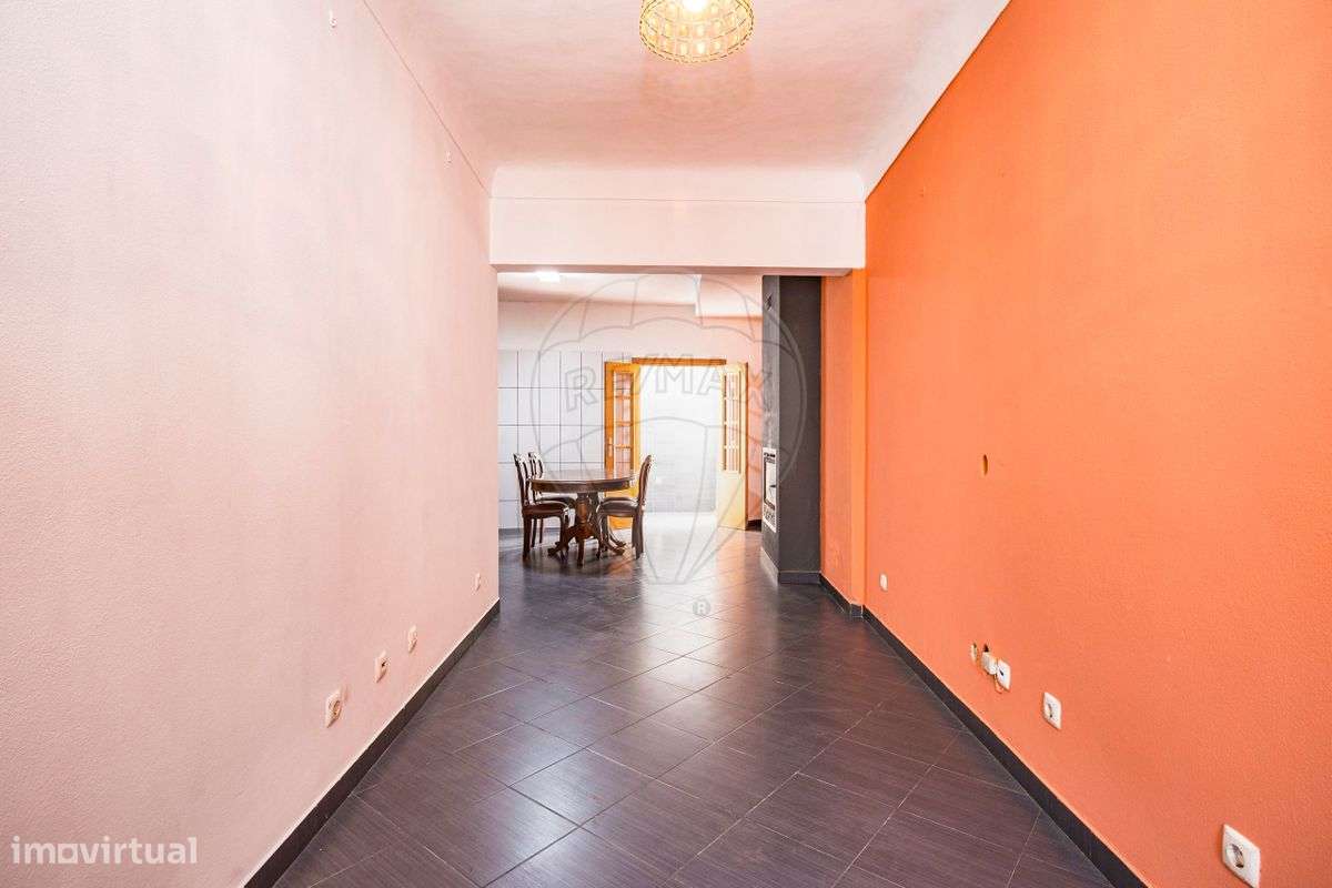 Moradia T1 para venda - Grande imagem: 5/17