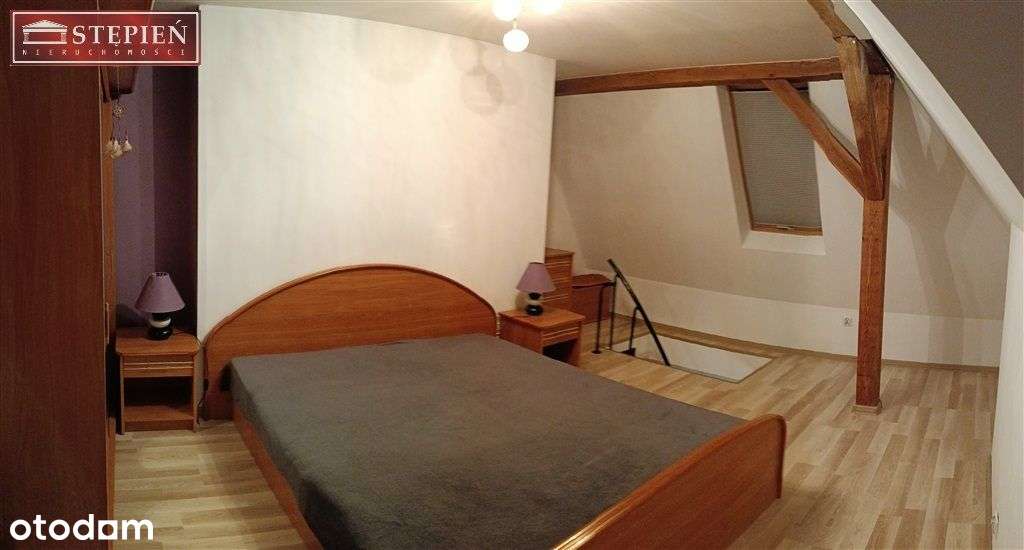 Trzy pokoje blisko centrum-16