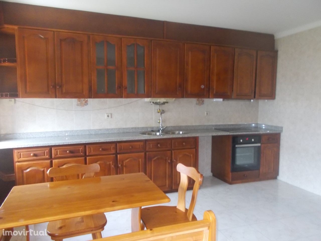 Apartamento T2 Com Garagem Chaves