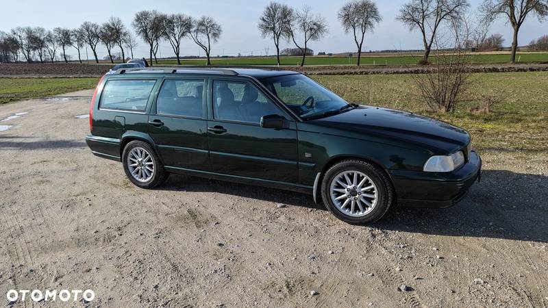 Volvo V70 R 2.3 AWD - 22